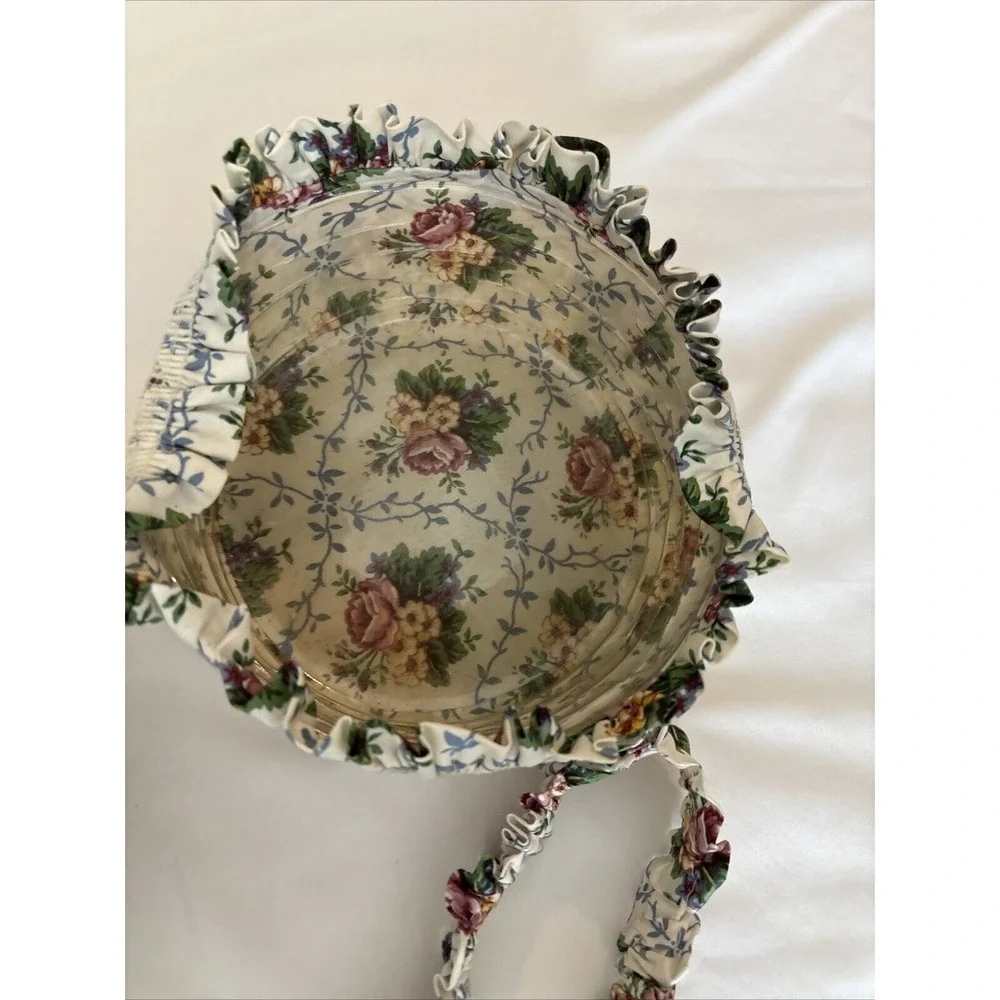 Longaberger‎ 1995 Round Basket with Leather Handles, Floral & Plastic Insert